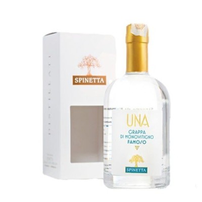 Grappa di uva Famoso